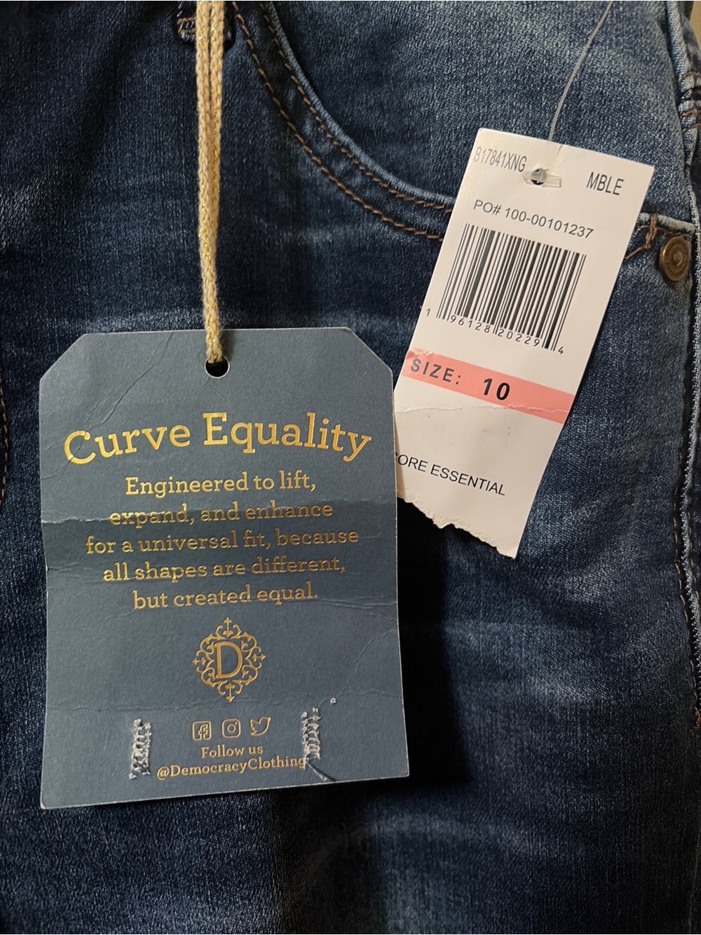 Democracy Ankle Crop Straight Leg Classic Dark Wash Women’s Jeans - Blue - Picture 3 of 5